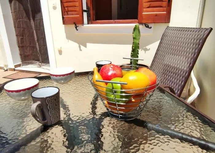 Naxian Bliss Agkidia