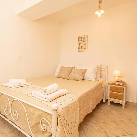 Naxian Bliss Agkidia